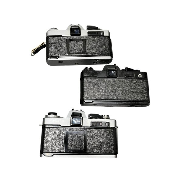 Yashica Camera Lot of 3 FR FR2 Chrome Black FOR PARTS NOT TESTED - Picture 5 of 8